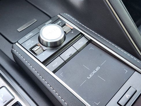 Certified 2022 Lexus LC 500 Convertible image 23