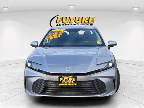 Used 2025 Toyota Camry LE FWD image 2