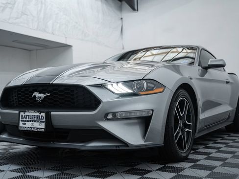 Used 2021 Ford Mustang Premium RWD image 3