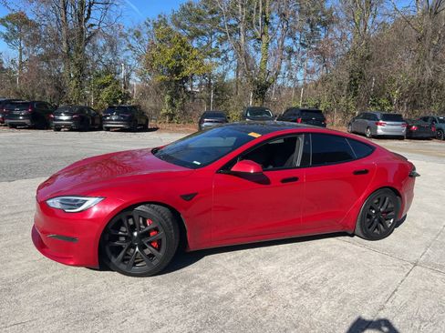 Used 2021 Tesla Model S Plaid image 5