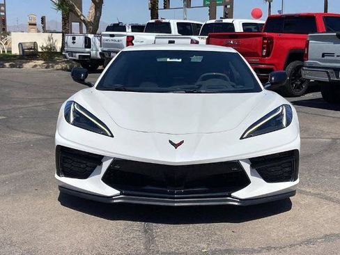Used 2023 Chevrolet Corvette Stingray Premium Conv w/ Z51 Performance Package RWD image 3