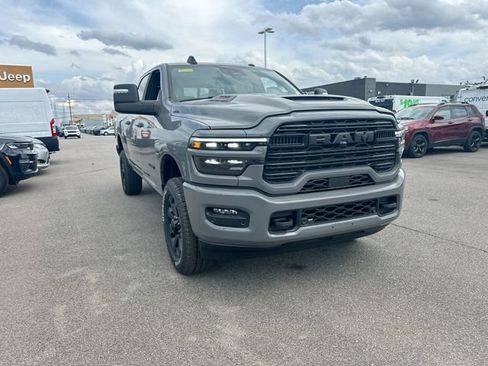 New 2026 RAM 2500 Laramie w/ Night Edition AWD/4WD image 12