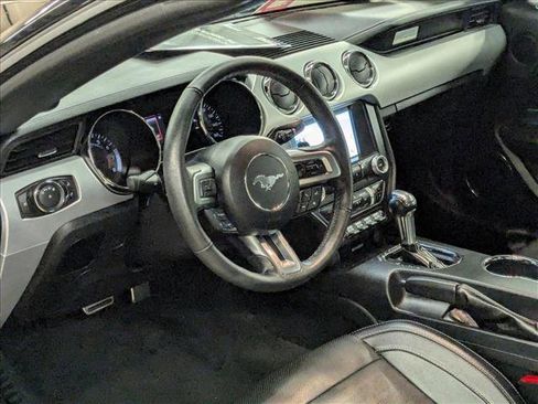 Used 2017 Ford Mustang GT Premium w/ Equipment Group 401A image 9