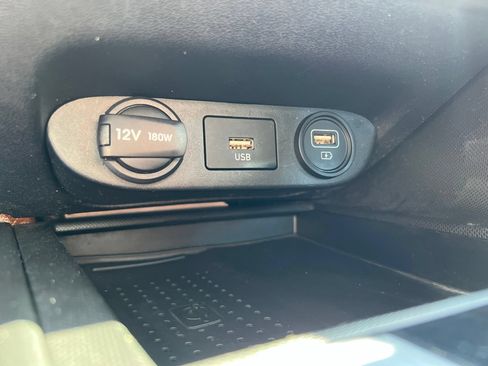 Used 2023 Hyundai Elantra SEL w/ Convenience Package FWD image 29