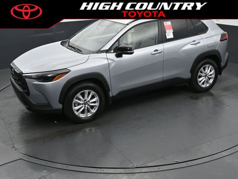 New 2026 Toyota Corolla Cross LE image 28