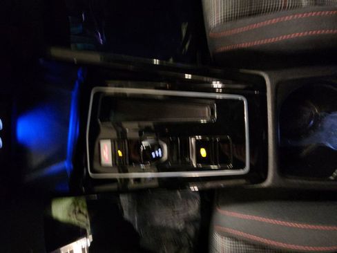 Used 2023 Volkswagen GTI S image 21