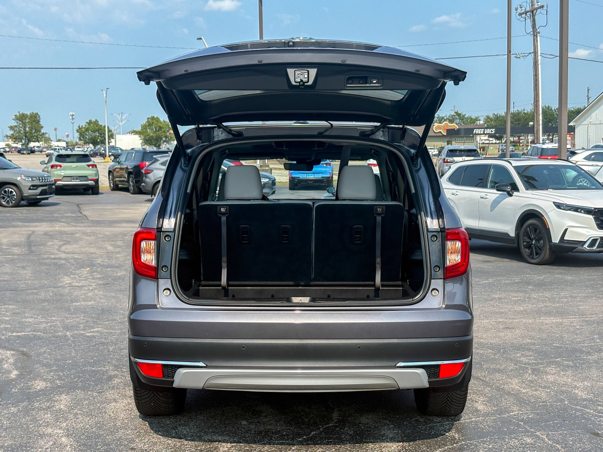 Used 2020 Honda Pilot Elite image 41