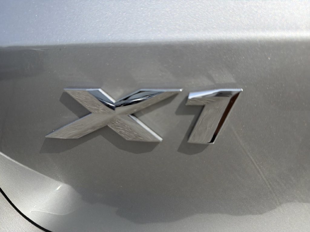 Used 2023 BMW X1 xDrive28i w/ Convenience Package AWD/4WD image 15