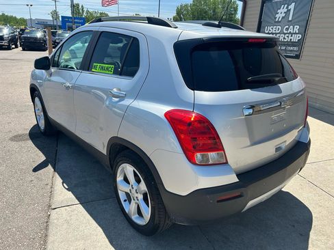 Used 2016 Chevrolet Trax LTZ w/ LPO, Cargo Package FWD image 7