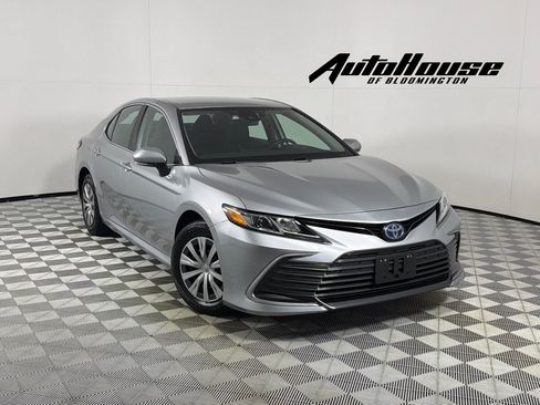 Used 2023 Toyota Camry LE FWD image 1