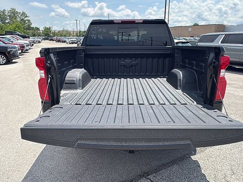 New 2026 Chevrolet Silverado 1500 RST w/ RST All Star Premium Package AWD/4WD image 5