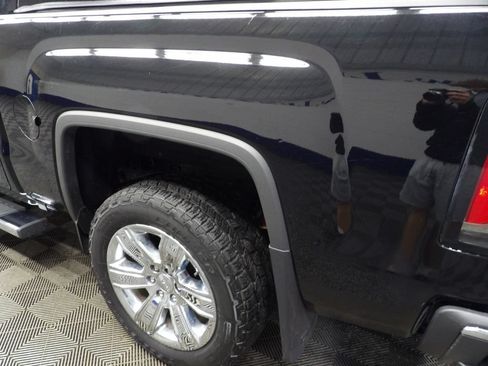 Used 2018 GMC Sierra 1500 SLT AWD/4WD image 33