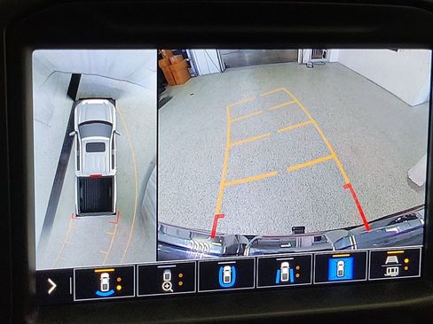Certified 2021 GMC Sierra 1500 AT4 w/ AT4 Value Package AWD/4WD image 14