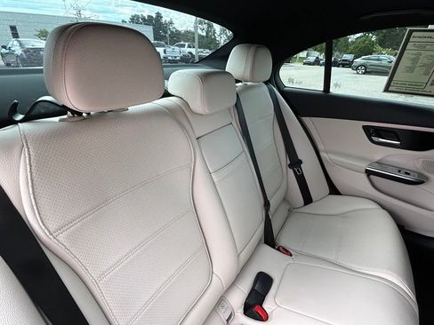 Used 2024 Mercedes-Benz C 300 Sedan image 41