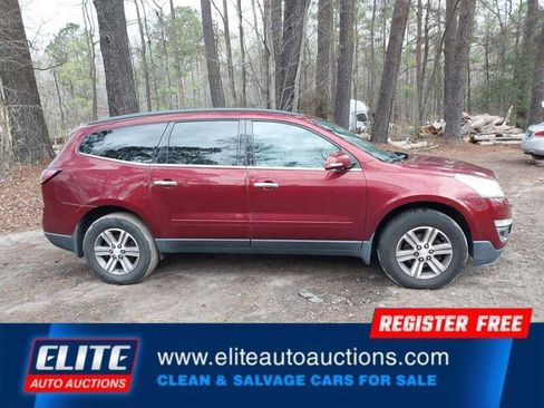 Used 2016 Chevrolet Traverse LT w/ Traveler's Package image 25
