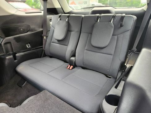 Certified 2025 Ford Explorer Active AWD/4WD image 17