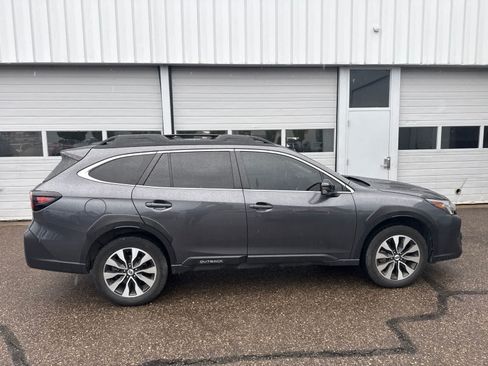 Certified 2024 Subaru Outback Limited XT AWD/4WD image 9