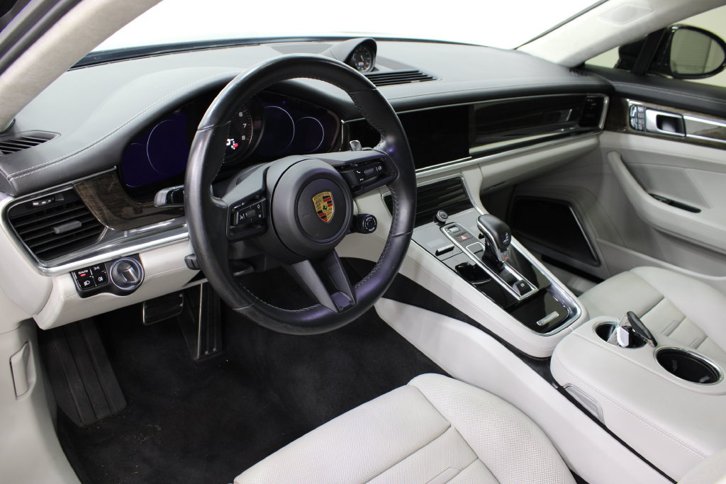 Certified 2021 Porsche Panamera GTS AWD/4WD image 4