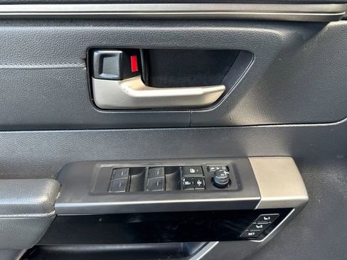 Used 2024 Toyota Tundra Limited image 12
