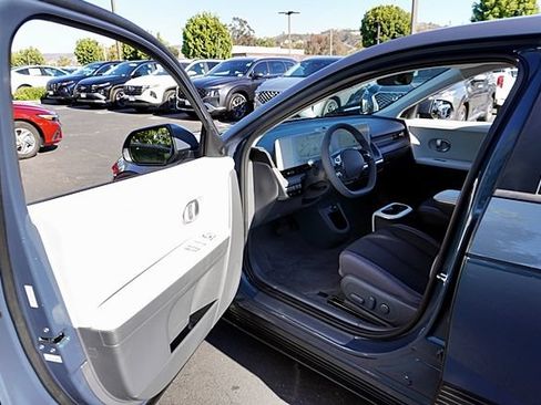 Certified 2024 Hyundai Ioniq 5 SEL RWD image 36