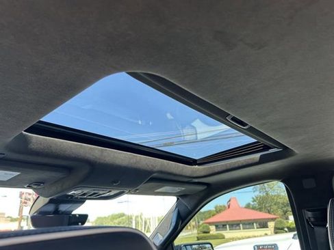 Used 2022 GMC Sierra 1500 AT4X image 25