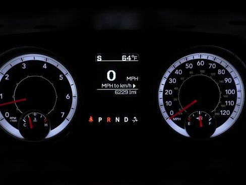 Used 2019 RAM 1500 Tradesman w/ Tradesman SXT Package image 23