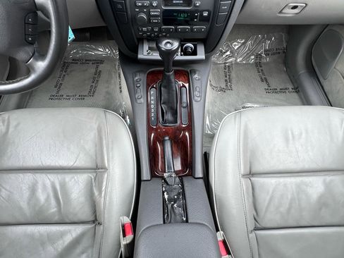 Used 1997 Cadillac Catera RWD image 53