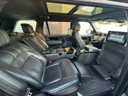 Used 2019 Land Rover Range Rover Long Wheelbase Autobiography AWD/4WD image 13