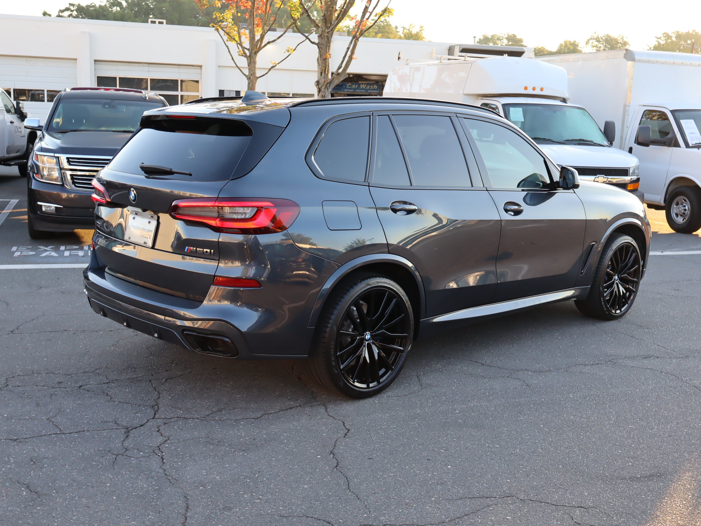 Used 2021 BMW X5 M50i AWD/4WD image 10