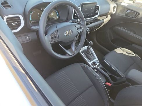 New 2026 Hyundai Venue SEL image 6