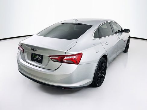 Used 2021 Chevrolet Malibu LT w/ Redline Edition FWD image 9