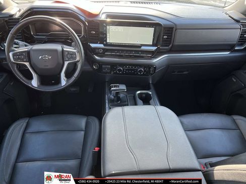 Used 2023 Chevrolet Silverado 1500 LT Trail Boss w/ Convenience Package II image 12