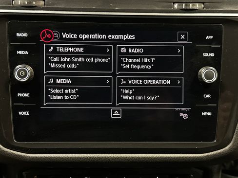 Used 2018 Volkswagen Tiguan SE image 37