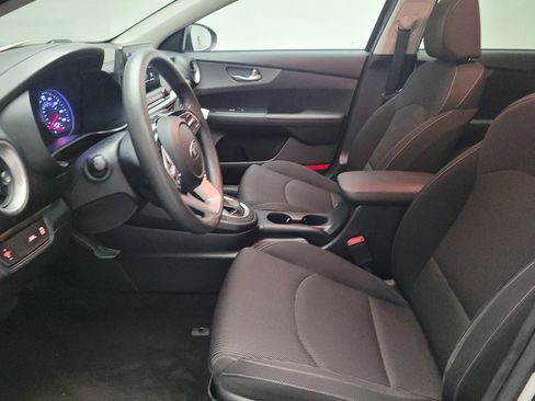 Used 2020 Kia Forte Sedan FWD image 17