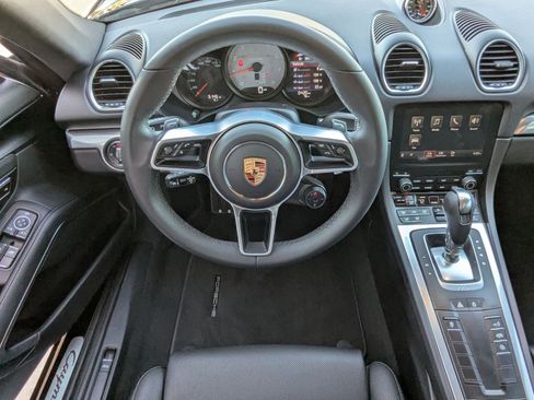 Certified 2025 Porsche 718 Cayman S image 15