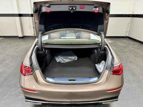 New 2026 Mercedes-Benz S 580e 4MATIC Sedan image 13