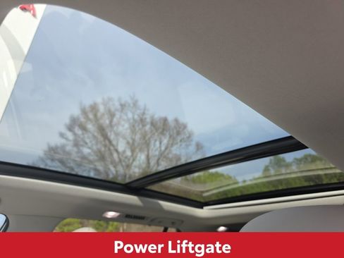 Used 2024 Toyota Grand Highlander XLE image 26