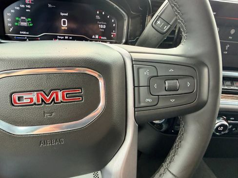 Used 2024 GMC Sierra 1500 Elevation w/ X31 Off-Road Package AWD/4WD image 23