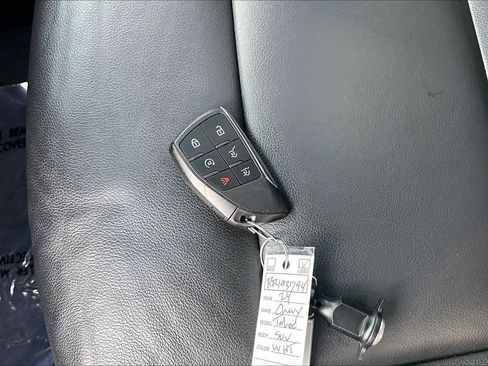 Used 2024 Chevrolet Tahoe Z71 image 14