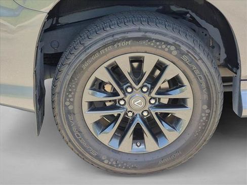 Used 2022 Lexus GX 460 Premium AWD/4WD image 21
