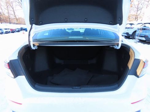 Certified 2023 Honda Accord EX image 9