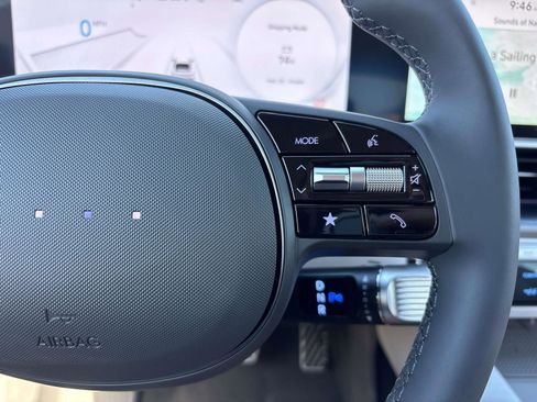 New 2025 Hyundai Ioniq 6 Limited image 11