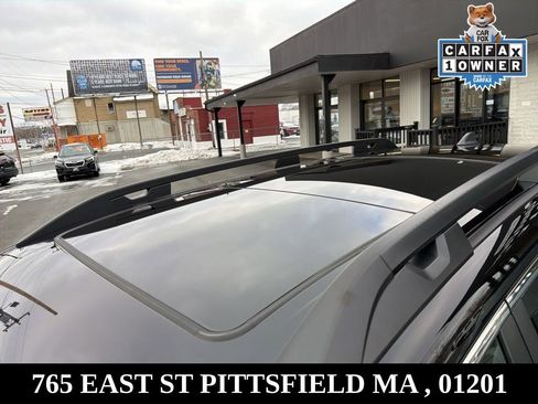 Used 2022 Subaru Ascent Limited w/ Technology Package image 11