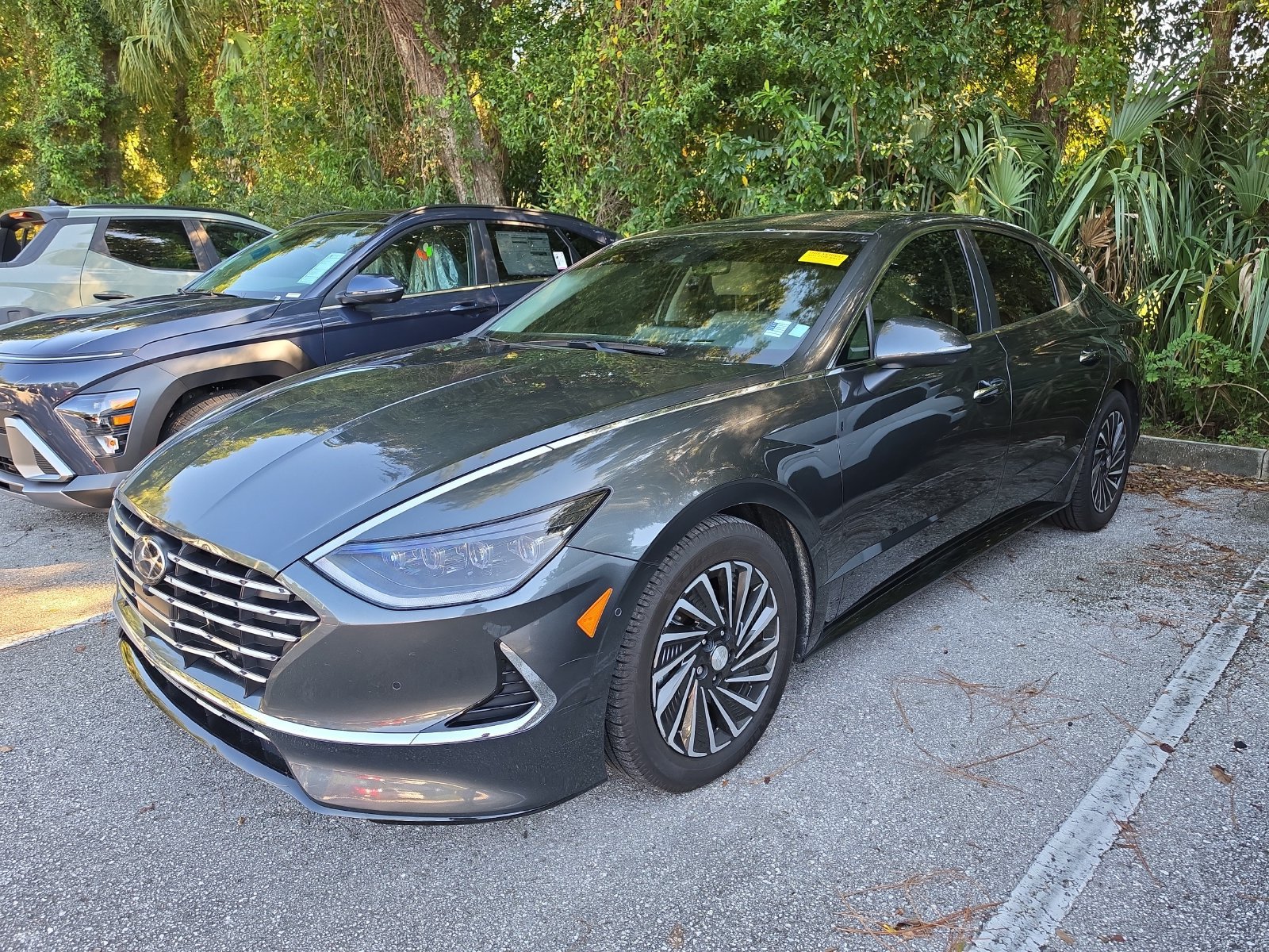 Used 2022 Hyundai Sonata Limited FWD image 6