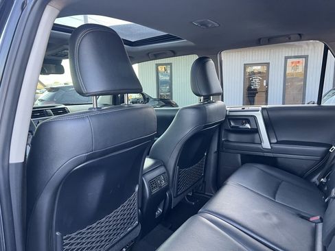 Used 2021 Toyota 4Runner Limited image 30