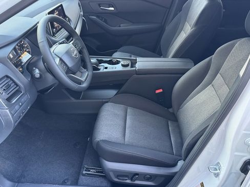 New 2026 Nissan Rogue SV image 22