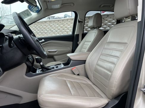 Certified 2017 Ford Escape Titanium image 4