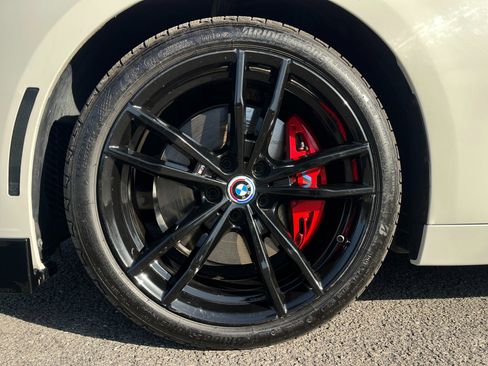 Used 2025 BMW M240i Coupe w/ Premium Package RWD image 49