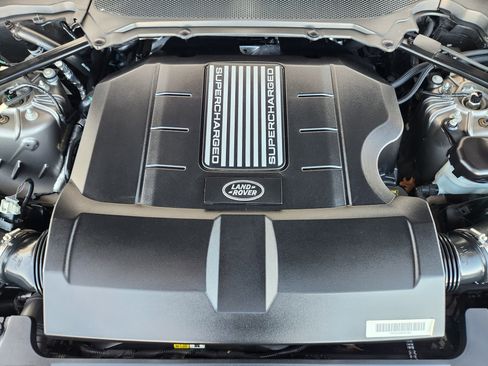 Used 2020 Land Rover Range Rover Long Wheelbase Autobiography image 30