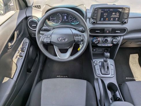 Used 2019 Hyundai Kona SE FWD image 16